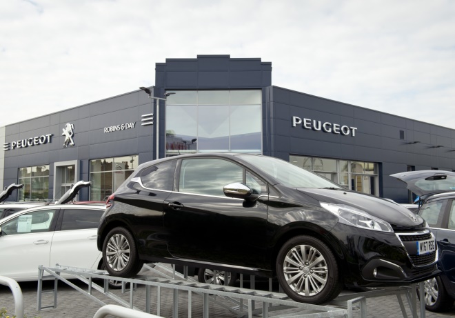 Peugeot dealer